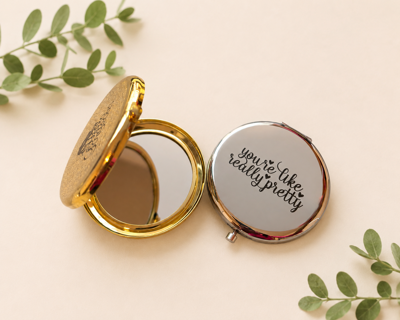 Personalized Compact Mirror